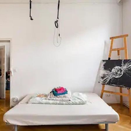 Fro-Media - Streetside Room 2 - Community Space เวียนนา ภายนอก รูปภาพ