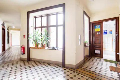 Fro-Media - Streetside Room 2 - Community Space เวียนนา ภายนอก รูปภาพ